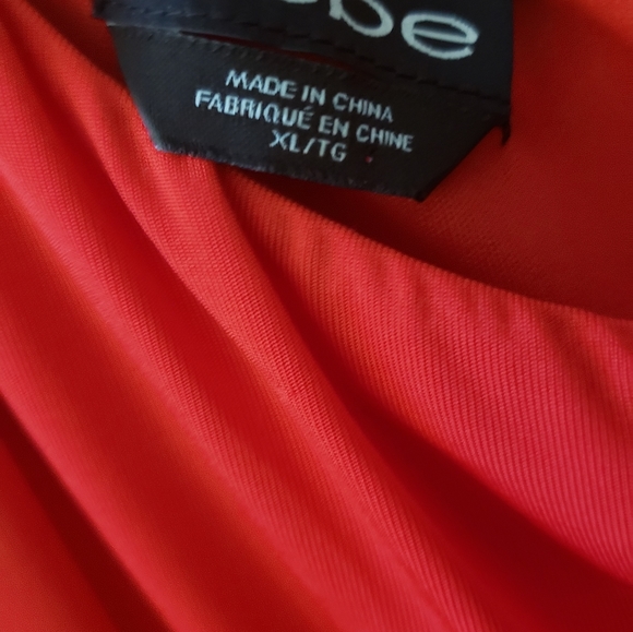 SEXY RED DRESS - Picture 2 of 3